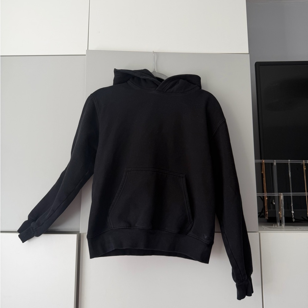 Aritzia Black Hoodie Sweatshirt - Picture 3 of 9